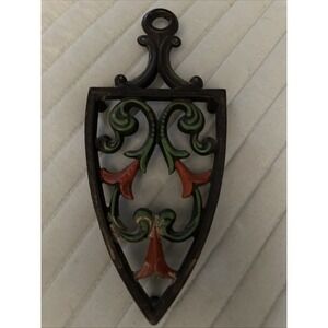 Vintage WILTON Cast Iron‎ Painted Trivet 3 Legs 8.25 x 3.5